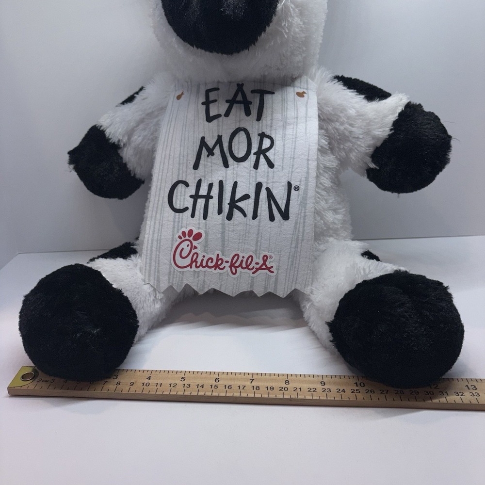 Chick-fil-A Eat Mor Chikin Cow Plush Stuffed Animal 2021 Black White Red - Picture 11 of 12